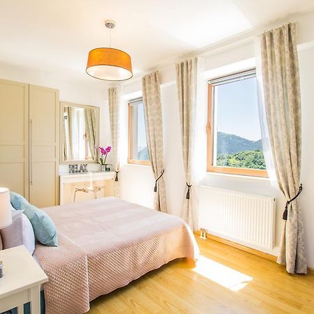 Seasons Mountain Suite Braşov Esterno foto