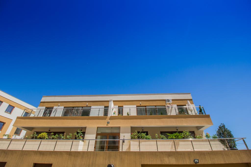 Seasons Mountain Suite Braşov Esterno foto