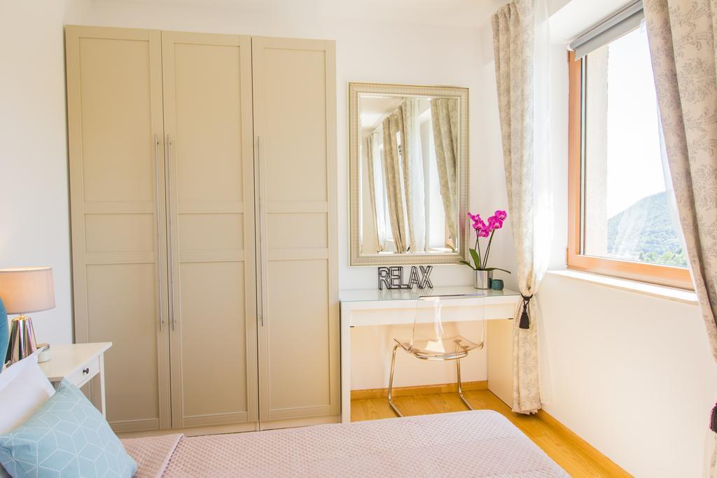 Seasons Mountain Suite Braşov Esterno foto