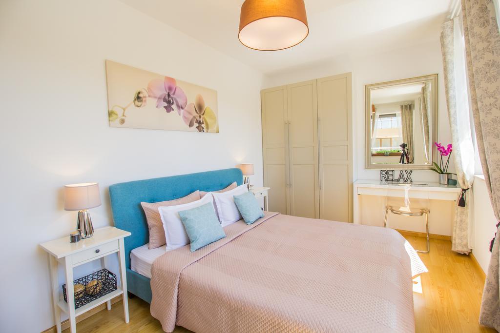 Seasons Mountain Suite Braşov Esterno foto
