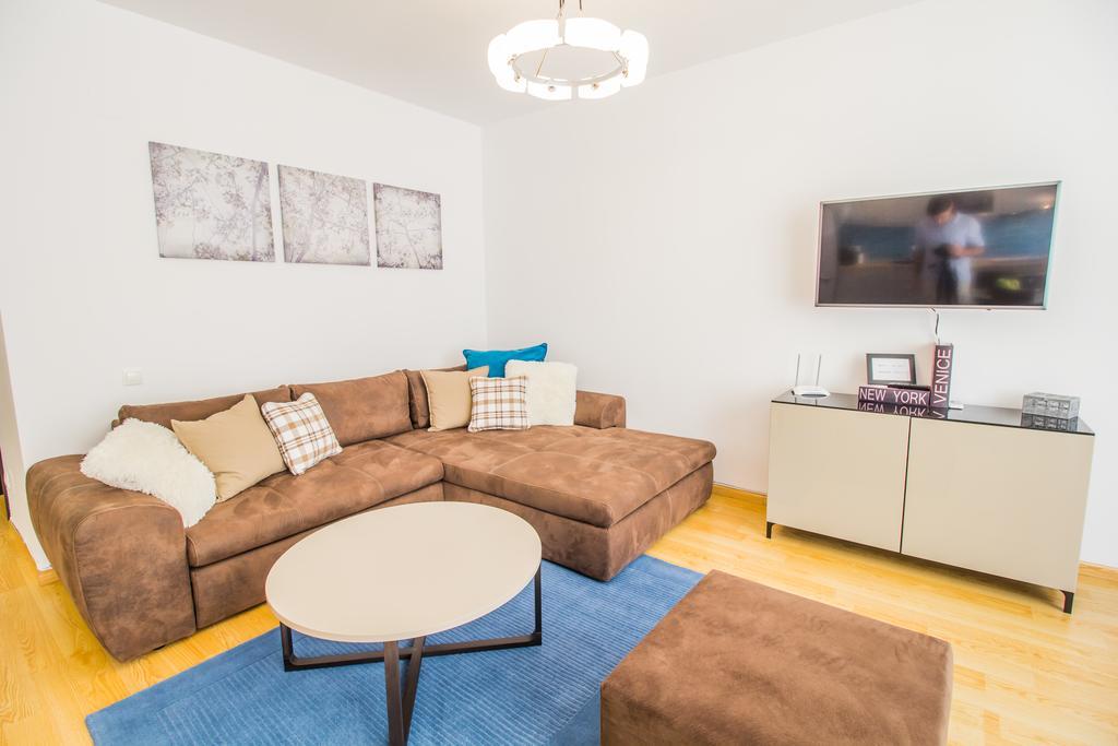 Seasons Mountain Suite Braşov Esterno foto